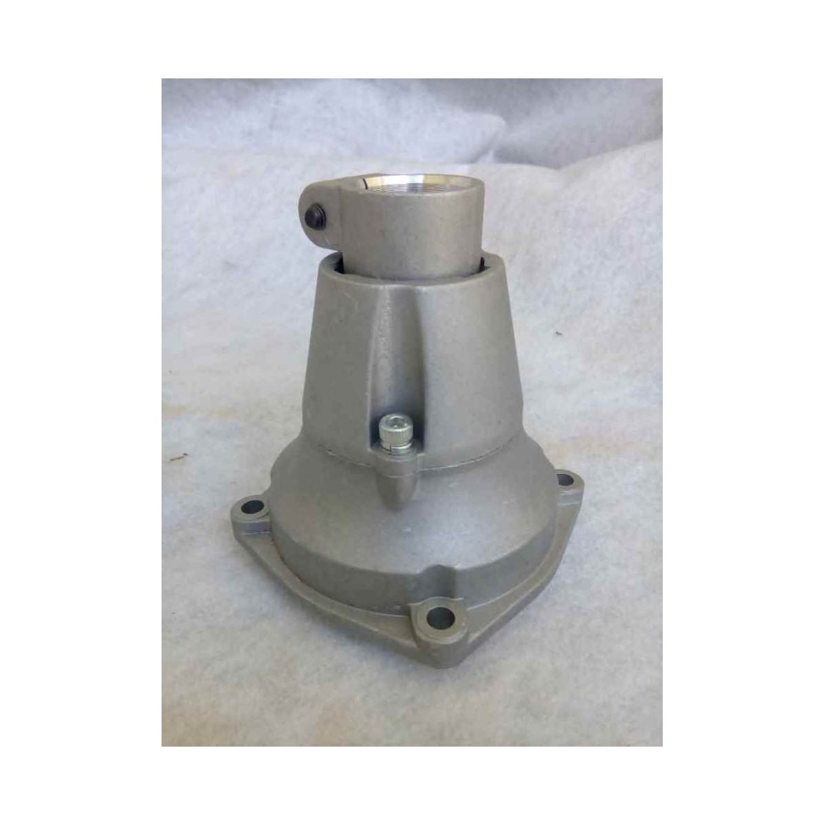 RECAMBIO CAMPANA EMBRAGUE DESBROZADORAS 28MM KAWA